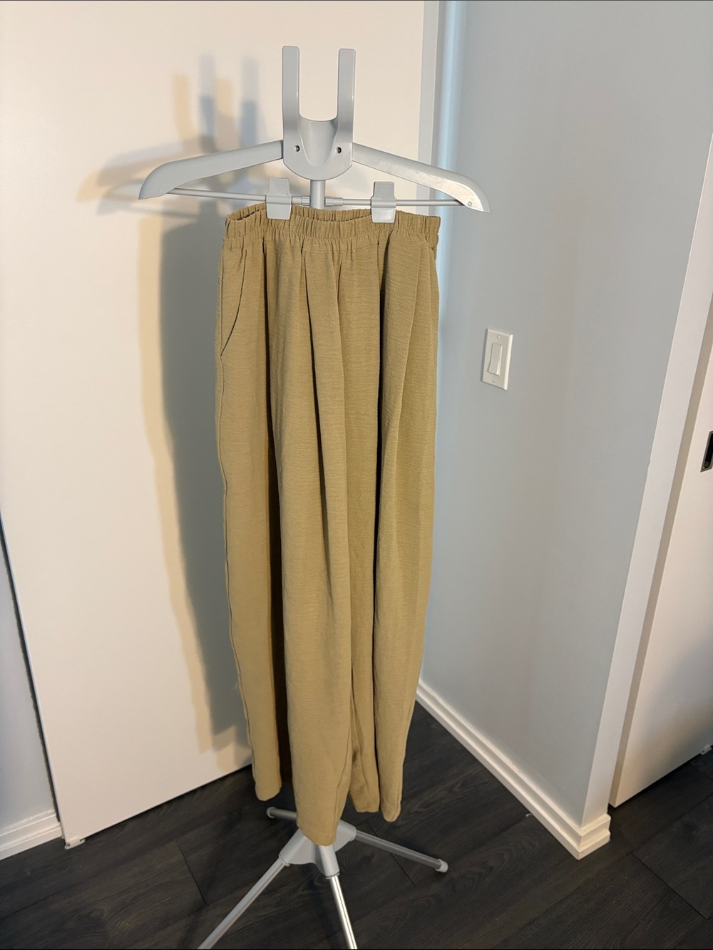 SHEIN Women's Olive-Tan Wide-Leg Pants